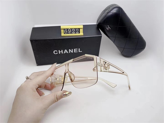 Chanel Sunglass A 072